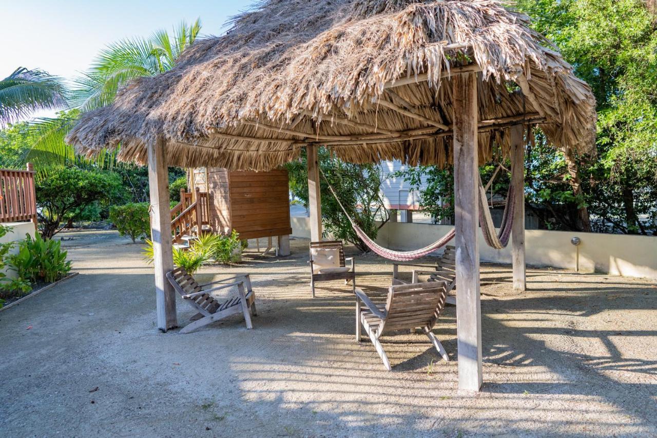 Ferienwohnung Bonita'S Caye Caulker Exterior foto